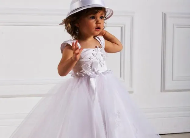 vêtements mariage enfants à Sully-sur-Loire près de Gien dans le Loiret 45