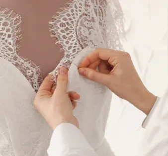 retouche robe de mariée à Sully-sur-Loire près de Gien dans le Loiret 45